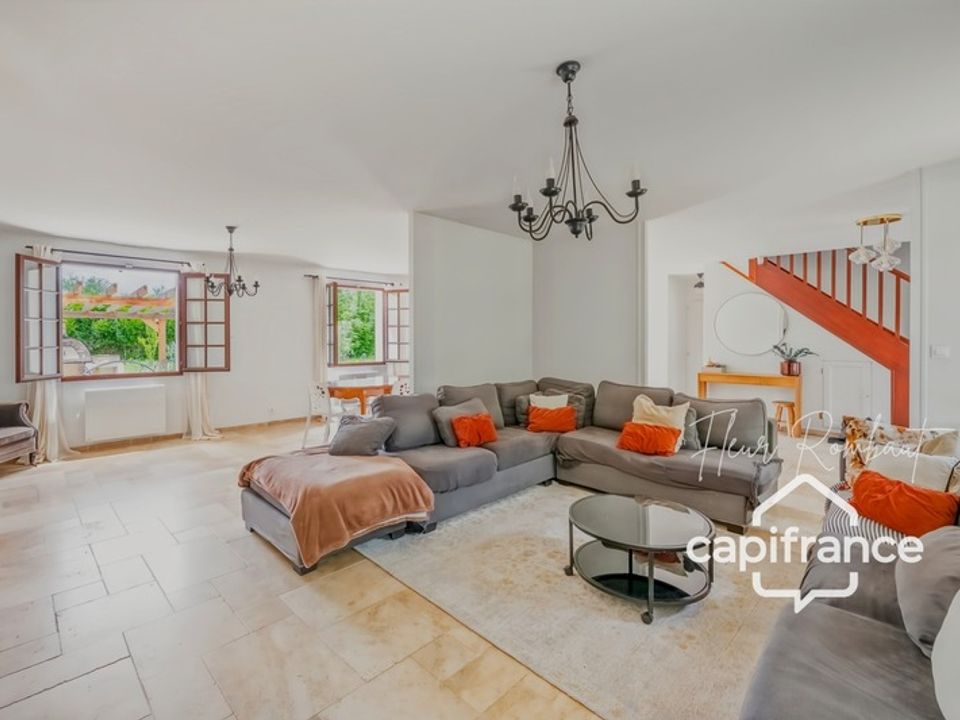 Villa i Le Mesnil-Saint-Denis, Yvelines - foto 1
