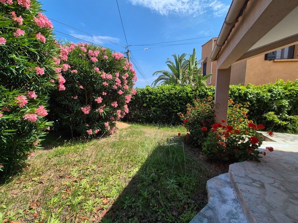 Villa in Linguizzetta, Haute-Corse - foto 4