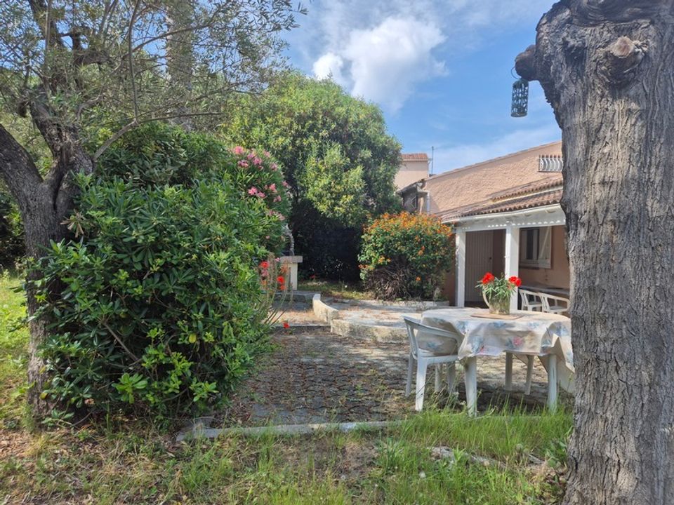 Villa in Linguizzetta, Haute-Corse - foto 5