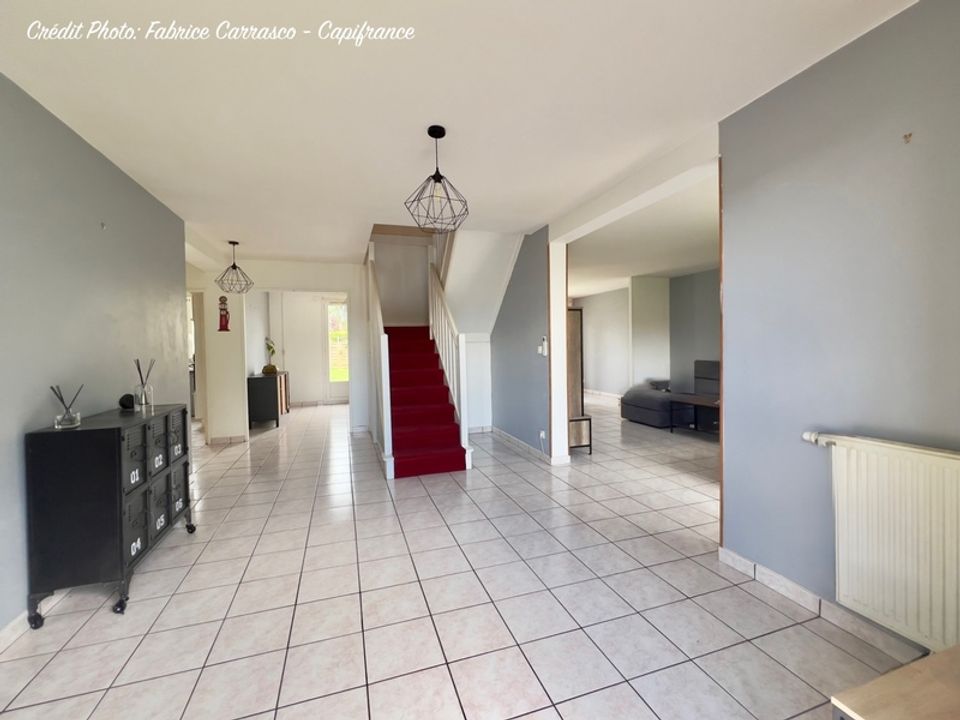 Villa en Saint-Beauzire, Puy-de-Dome - foto 2