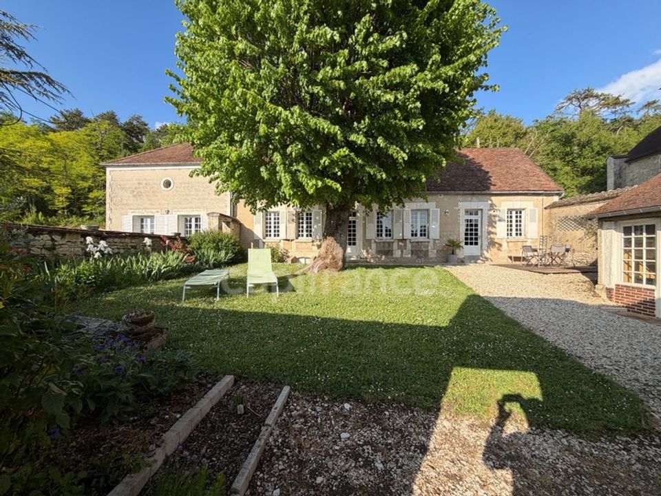 Villa a Gy-l'Évêque, Yonne - foto 1