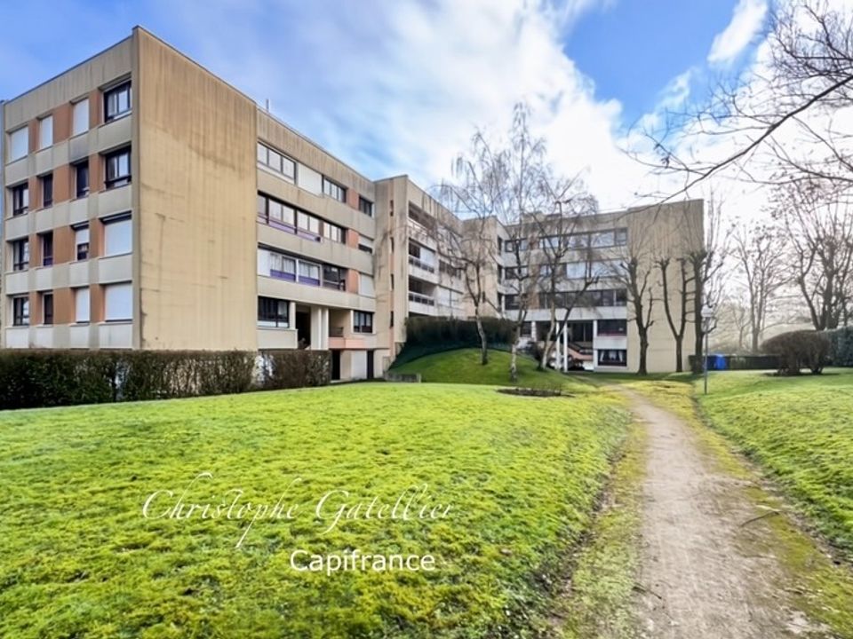 Lejlighed i Élancourt, Yvelines - foto 1