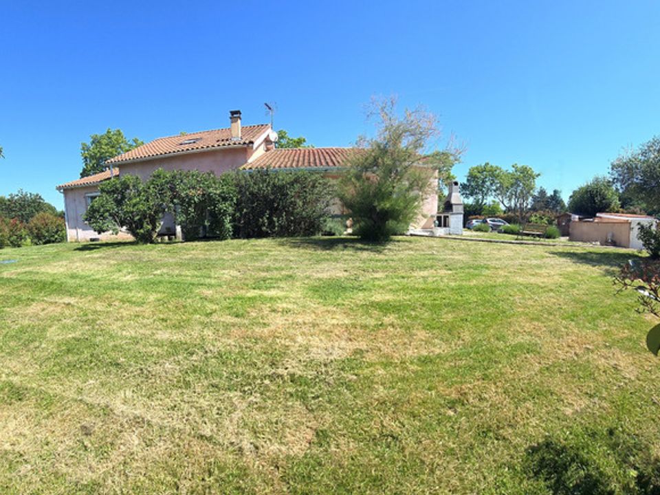 Villa en Castelsarrasin, Tarn-et-Garonne - foto 3