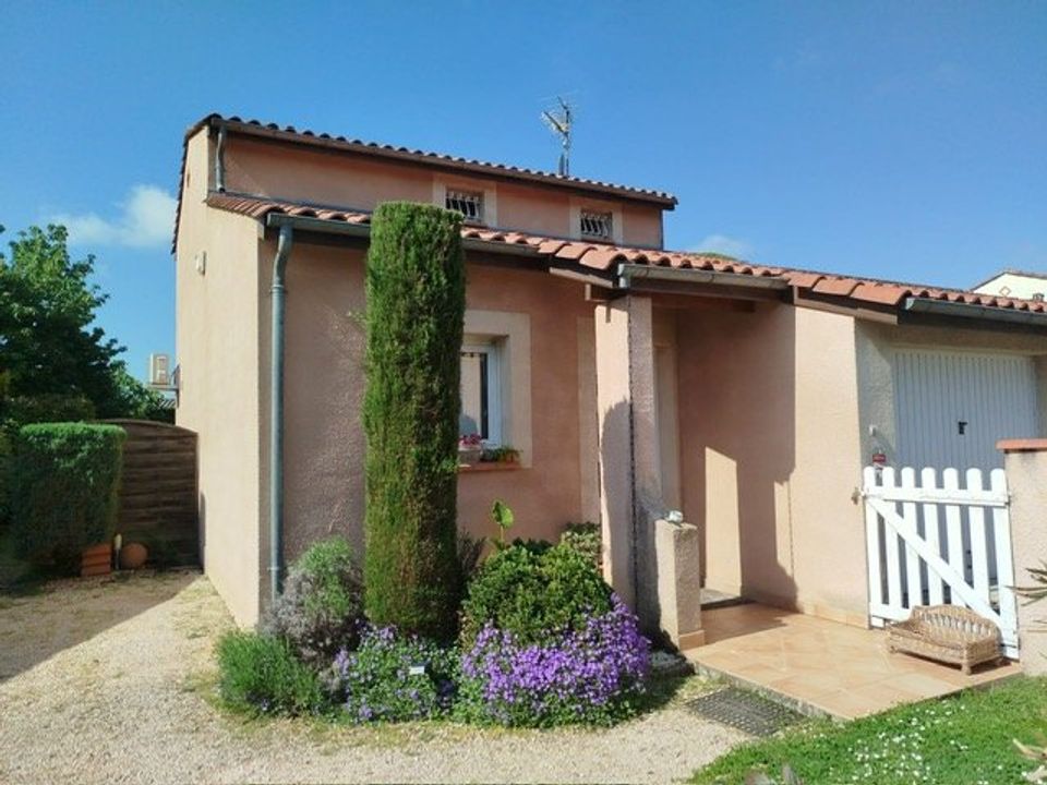 Villa i La Salvetat-Saint-Gilles, Haute-Garonne - bilde 1