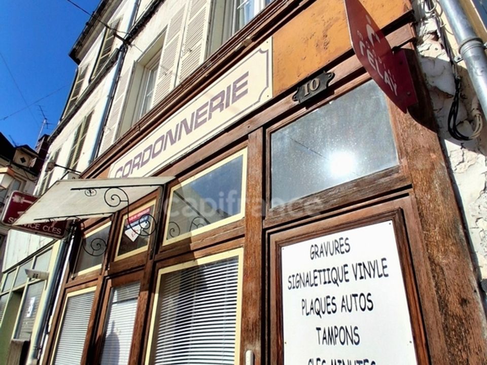 Casa de cidade em Tonnerre, Yonne - foto 1