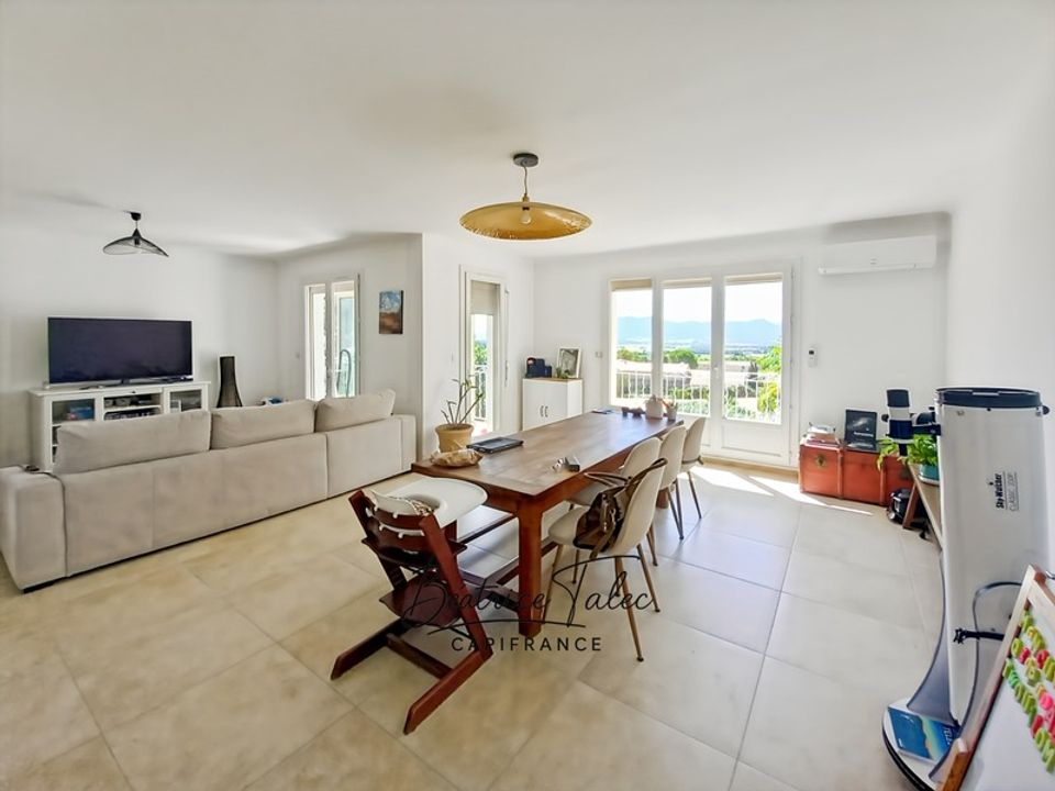 Apartamento en Puyloubier, Bouches-du-Rhone - foto 2