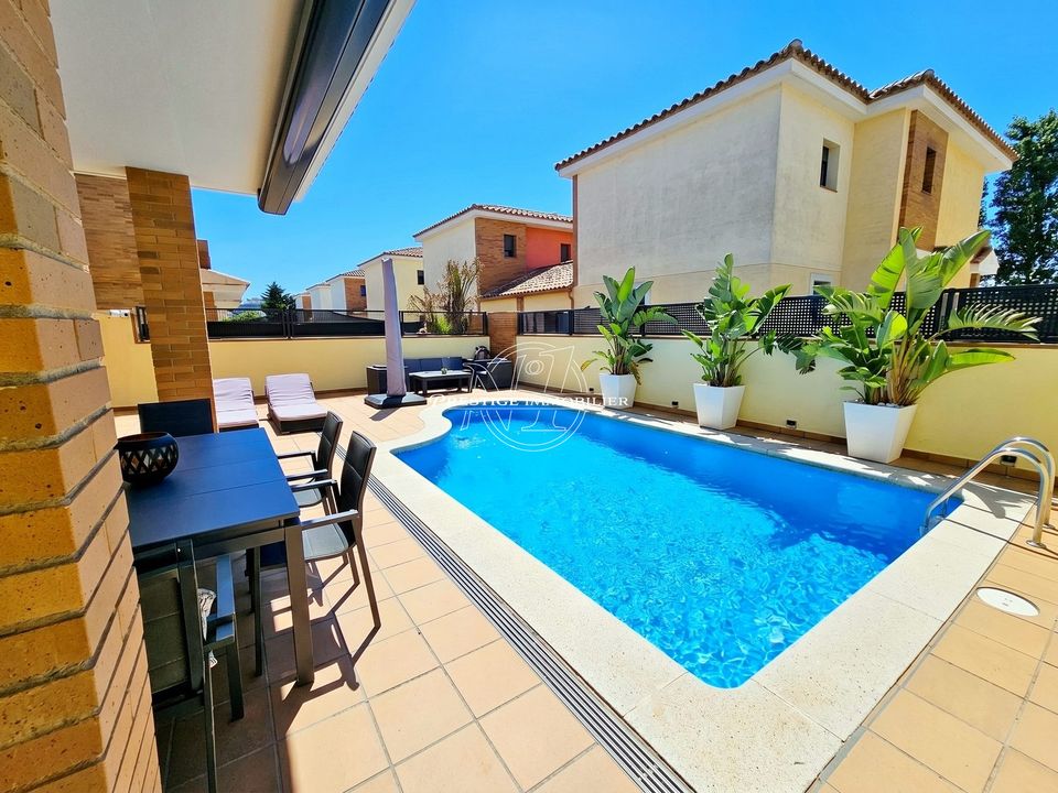 Villa i Empuriabrava, Gerona - foto 2