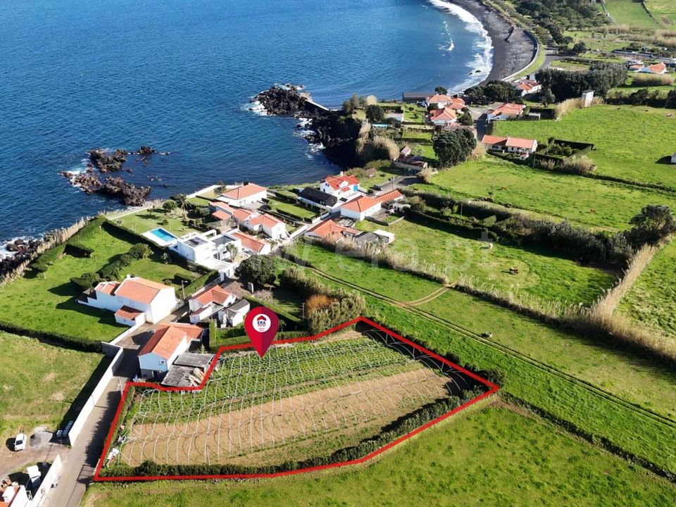 Terra em Horta, Faial - foto 1