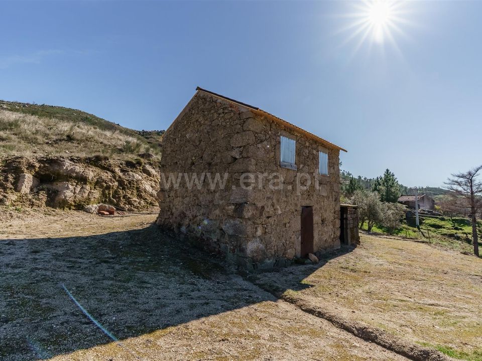 Erhvervsejendom i Covilha, Castelo Branco - foto 2