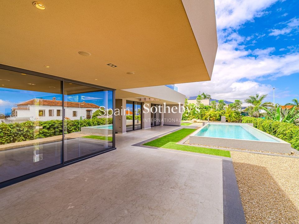 Villa i Puerto De La Cruz, Tenerife - foto 1