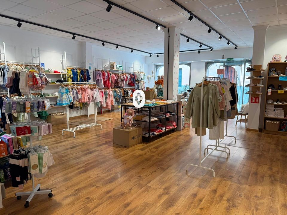 L'establiment comercial a Algaida, Mallorca - foto 1