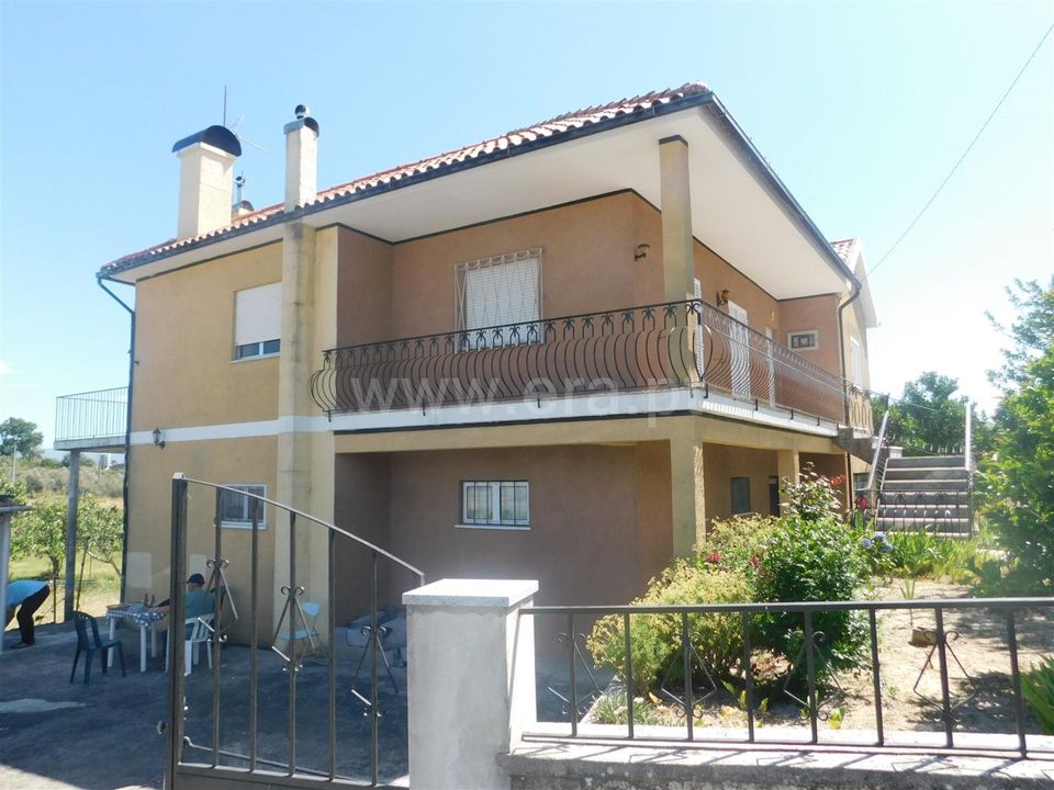 Villa i Oliveira do Hospital, Coimbra - foto 1