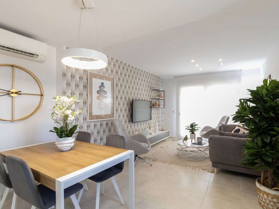 Villa in Busot, Alicante - foto 4