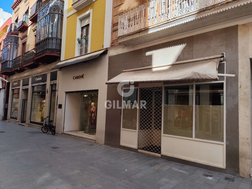 Erhvervsejendom i Sevilla, Sevilla - foto 2