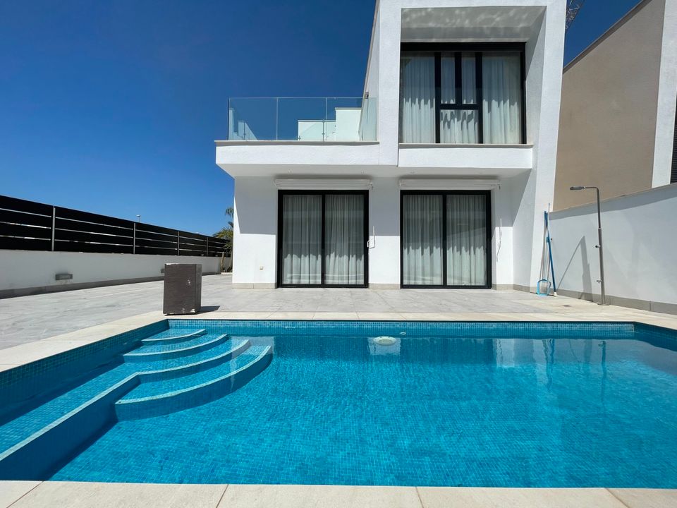 Villa i Benijofar, Alicante - foto 1