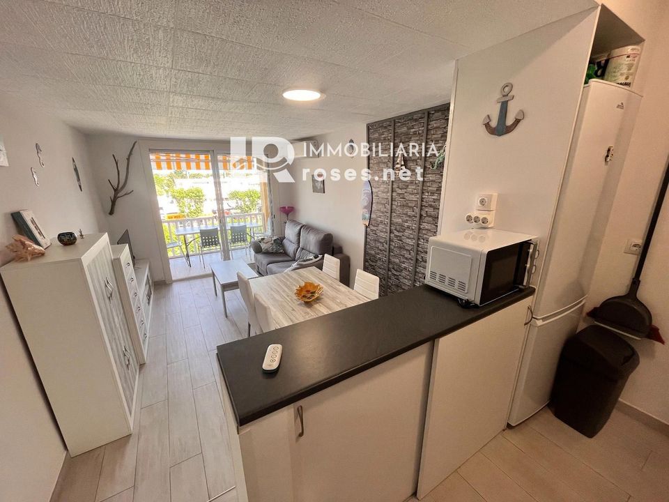 Lejlighed i Empuriabrava, Gerona - foto 3