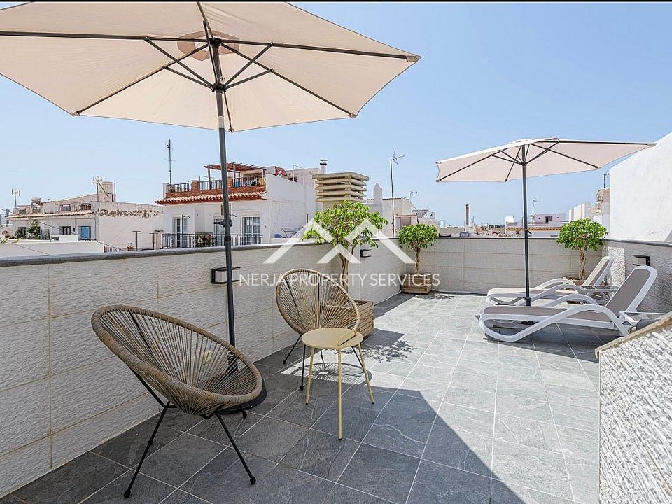 Lejlighed i Nerja, Malaga - foto 1