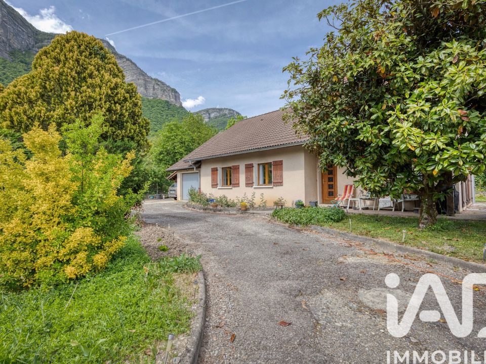 Villa i Lumbin, Isere - foto 1