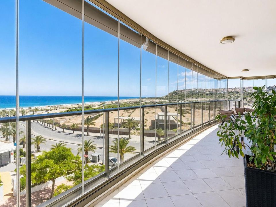 Lejlighed i Los Arenales Del Sol, Alicante - foto 2