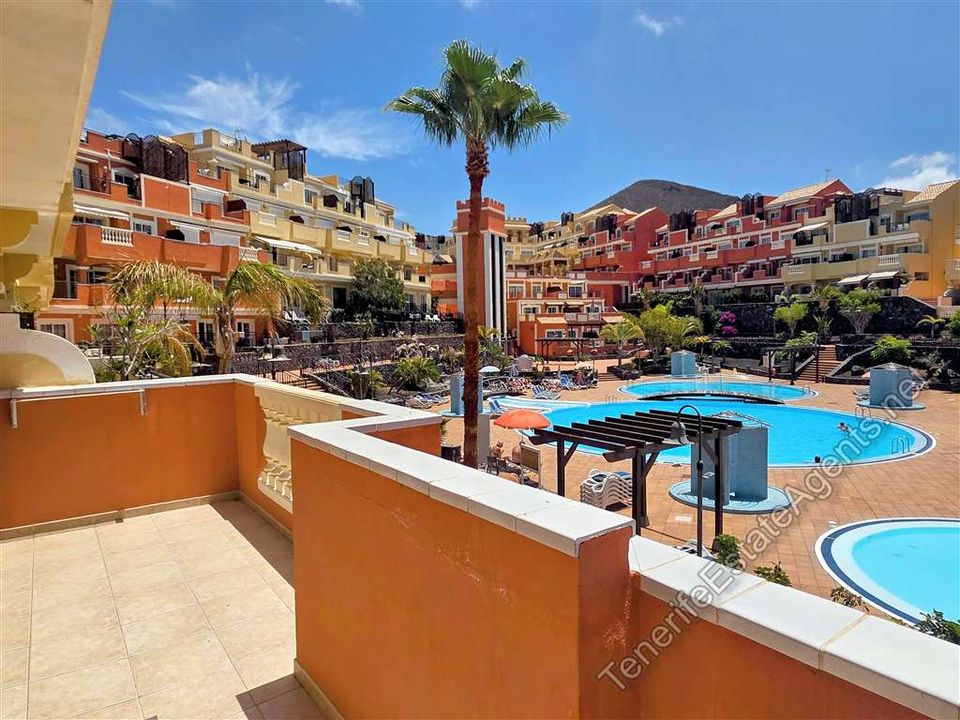 Lejlighed i Playa De Los Cristianos, Tenerife - foto 1