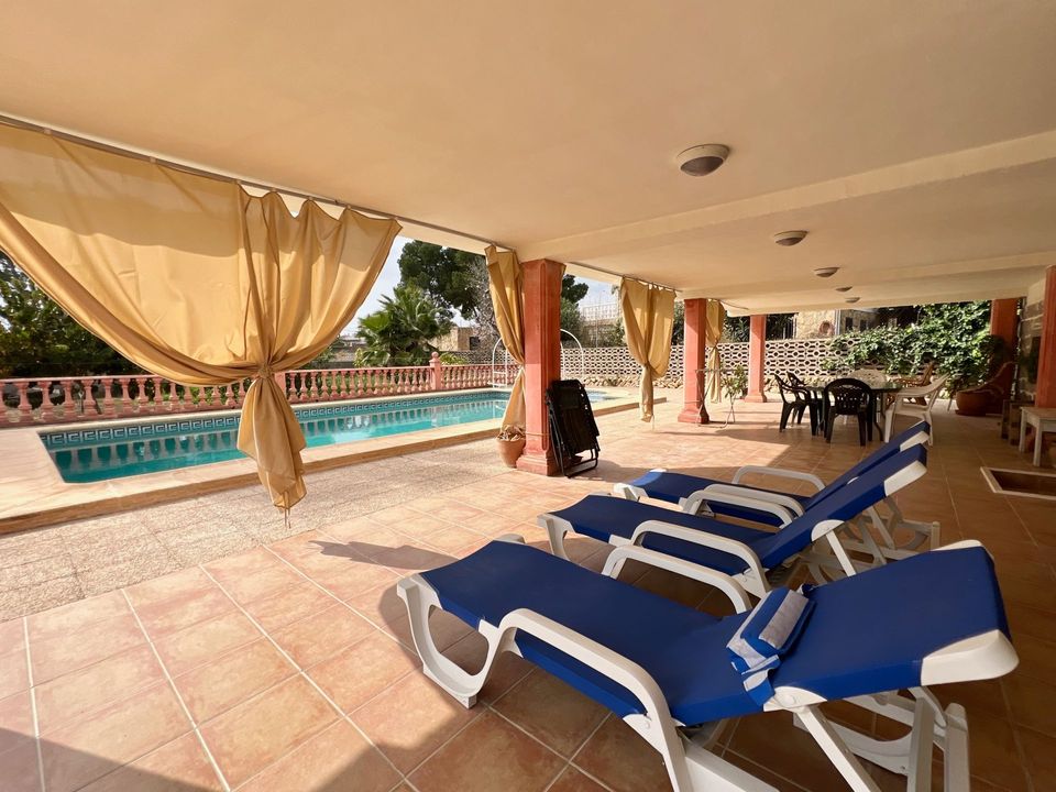 Villa in Calpe, Alicante - photo 2