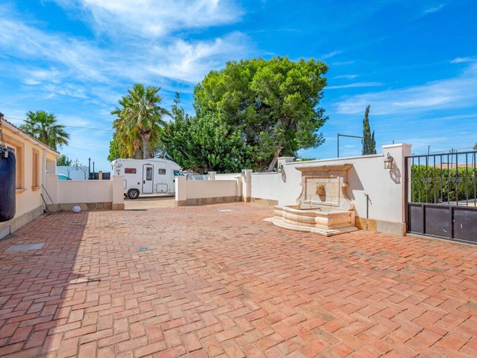 Villa in Heredades, Alicante - foto 5