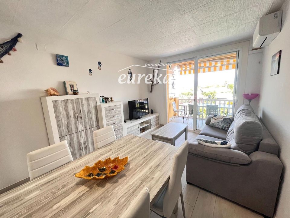 Lejlighed i Empuriabrava, Gerona - foto 2