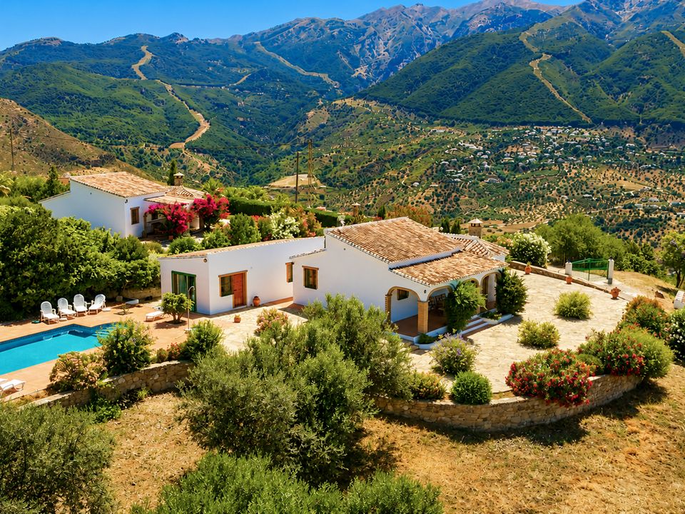 Villa i Alcaucin, Malaga - foto 1