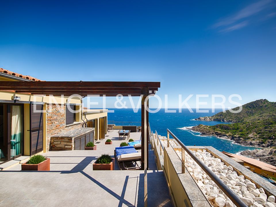 Villa i El Port De La Selva, Gerona - foto 1