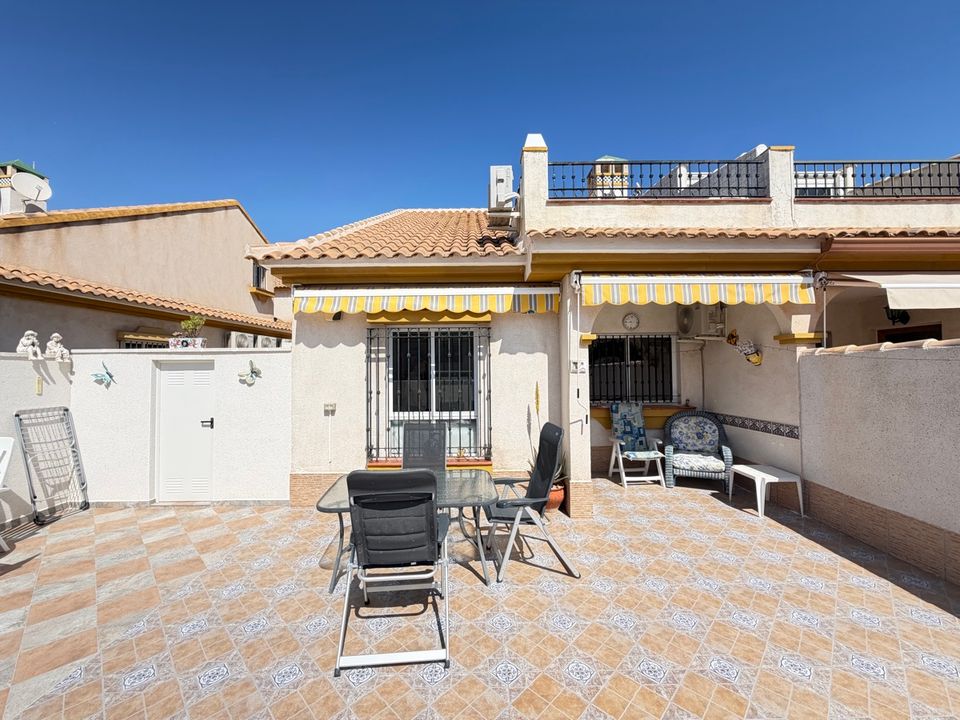 Byhus i La Zenia, Alicante - foto 1