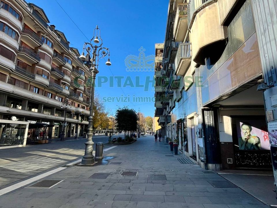 Lejlighed i Avellino city, Avellino - foto 1