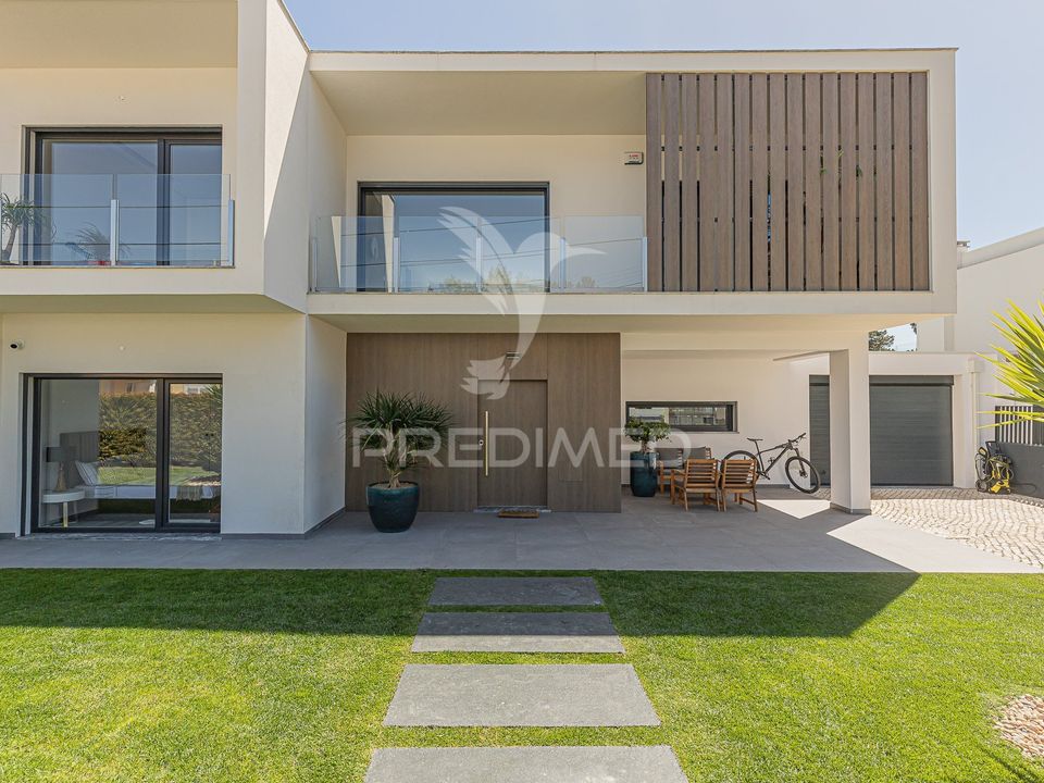 Casa de pueblo en Almada, Setubal - foto 2