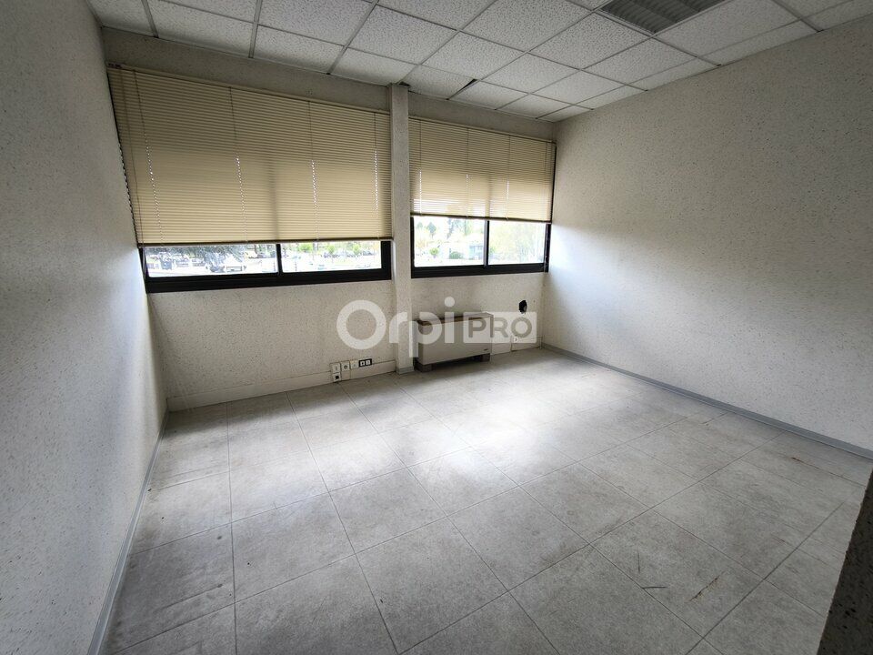 L'establiment comercial a Brive-la-Gaillarde, Correze - foto 4