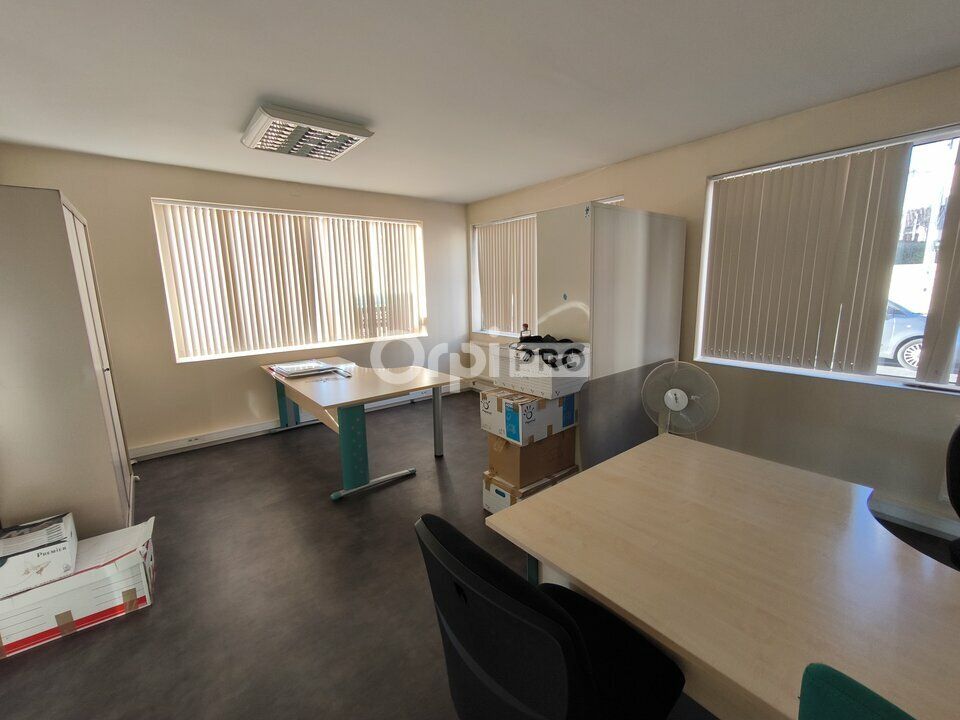 L'establiment comercial a Brive-la-Gaillarde, Correze - foto 2