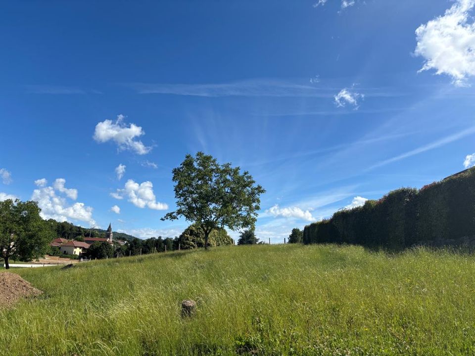 Terra em St.-Blaise-du-Buis, Isere - foto 1