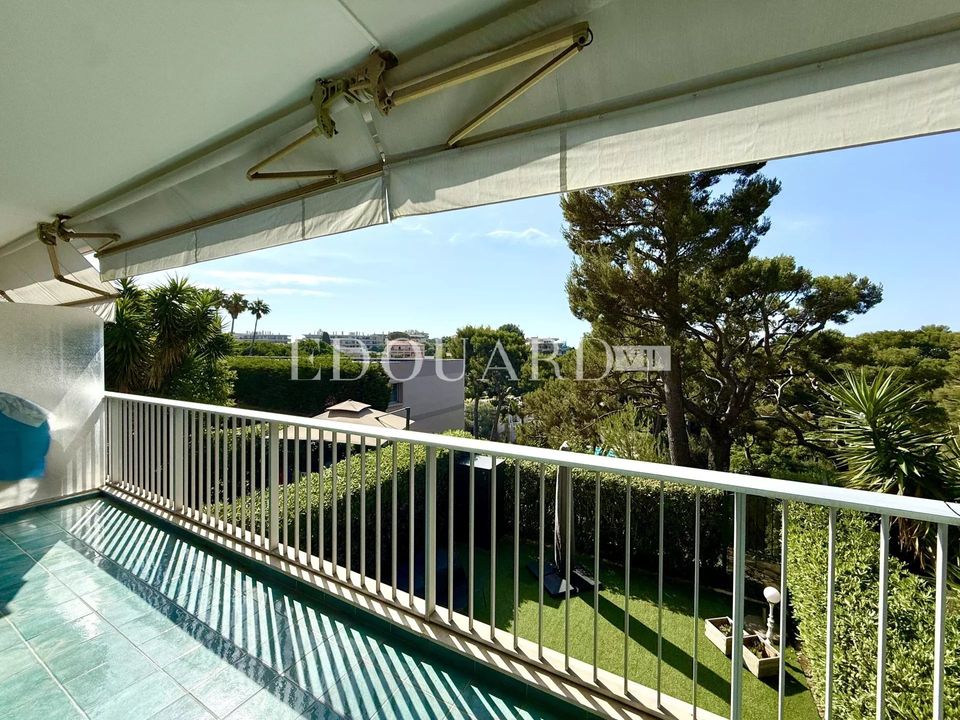 Lejlighed i Roquebrune-Cap-Martin, Alpes-Maritimes - foto 1