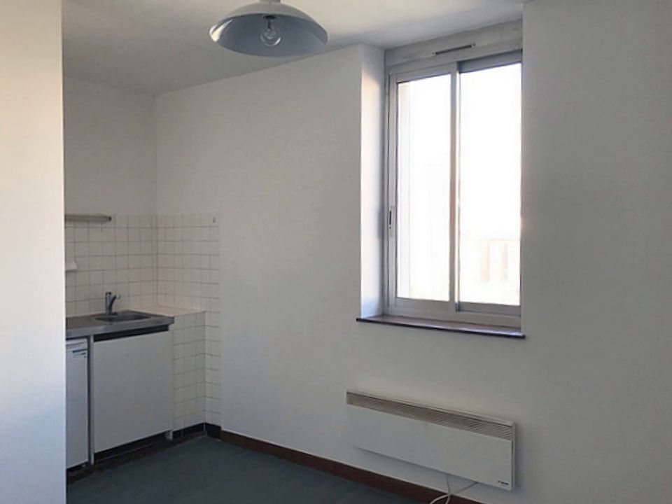 Studio in Clermont-Ferrand, Puy-de-Dome - photo 1
