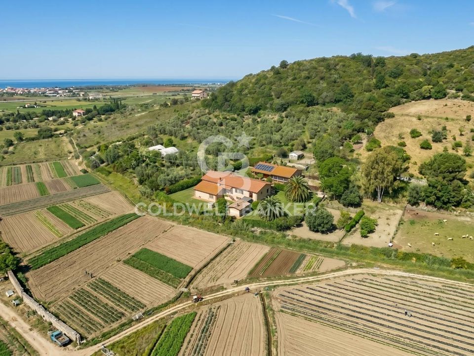 Villa in Tarquinia, Viterbo - foto 1