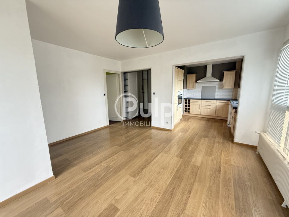 Lejlighed i Hénin-Beaumont, Pas-de-Calais - foto 1