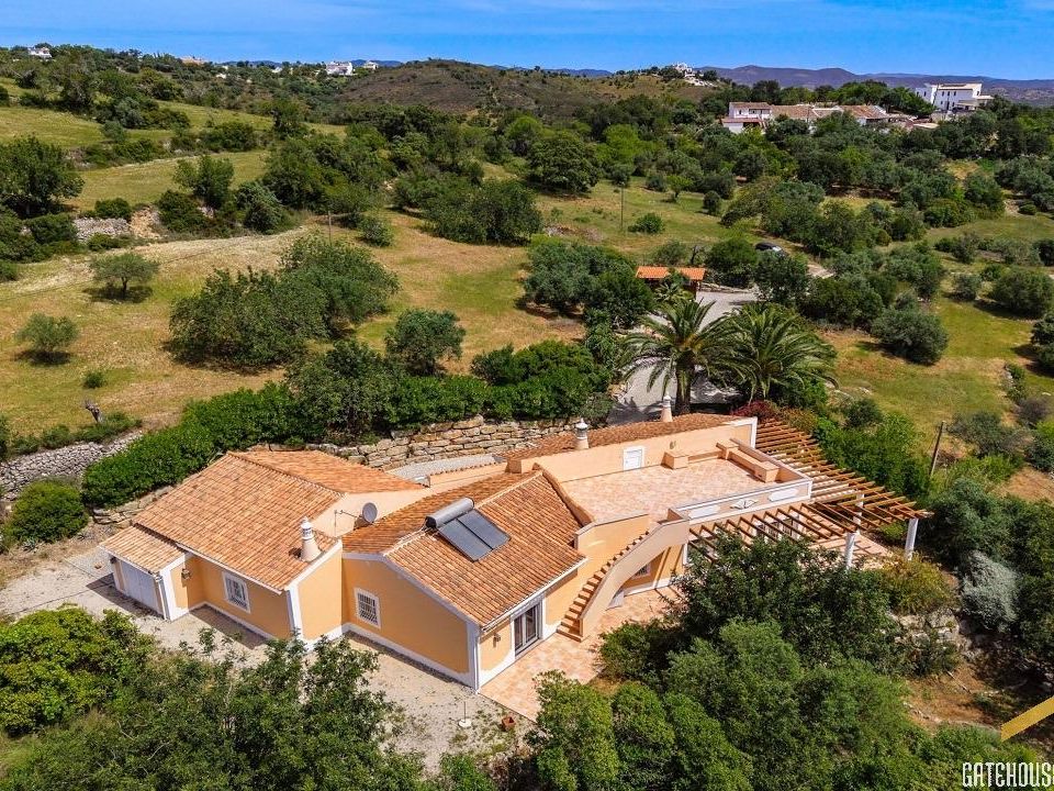 Villa i Sao Bras de Alportel, Faro - foto 1