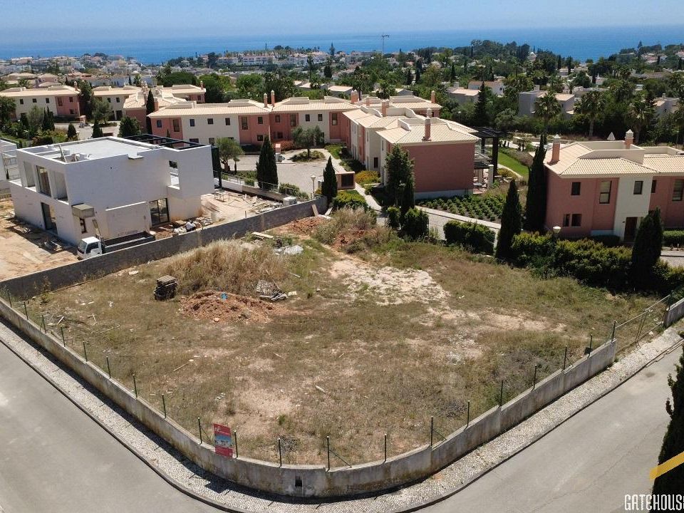 Helårsgrund i Carvoeiro, Faro - foto 1