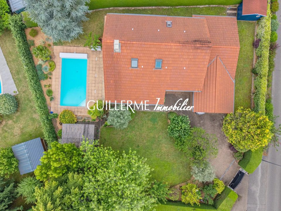 Villa i La Tour-de-Salvagny, Rhone - foto 4