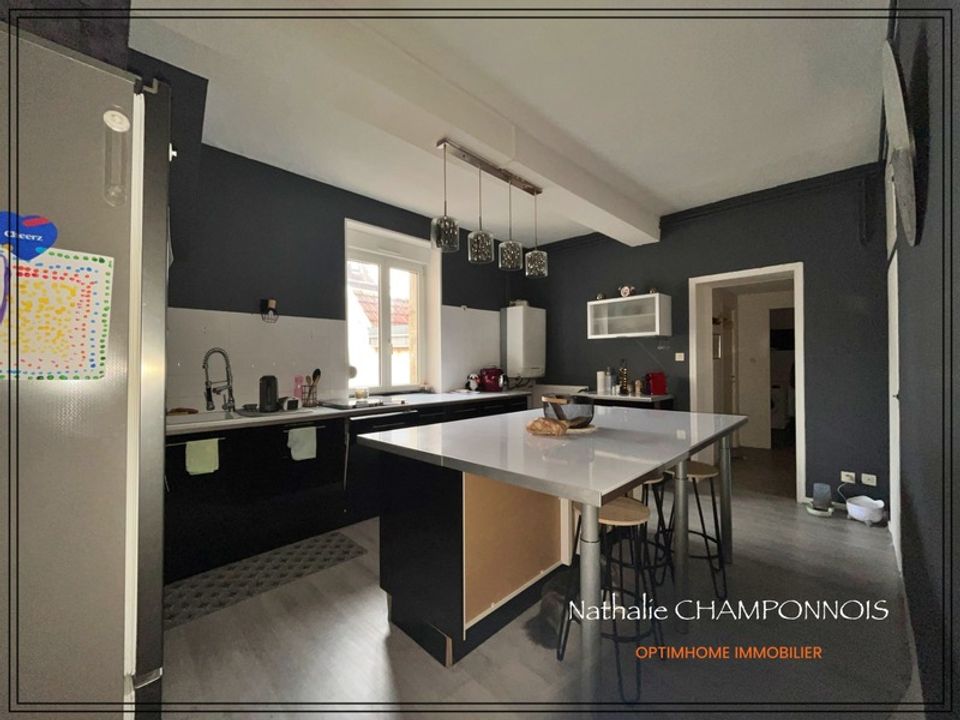 Apartment in Gray, Haute-Saone - photo 3