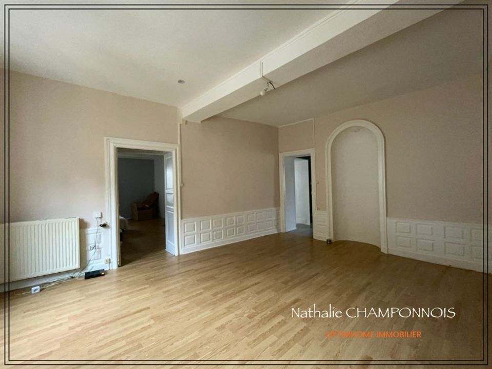 Apartment in Gray, Haute-Saone - photo 4