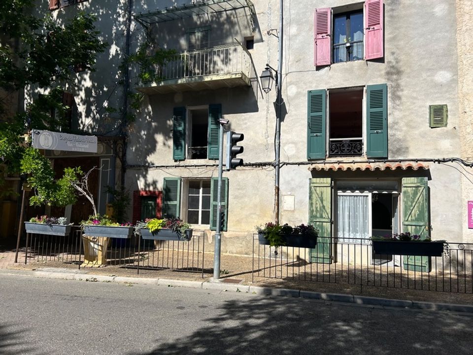 Landsbyhus i La Verdiere, Var - foto 1