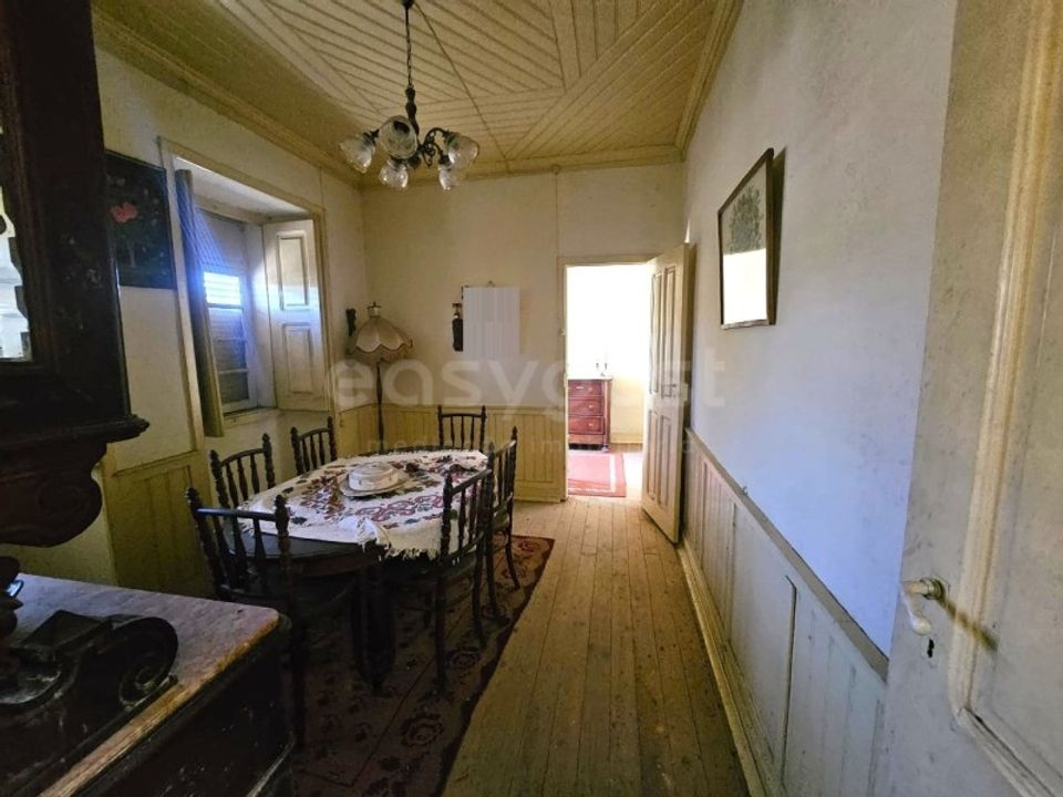 Casa adossada a Moimenta de Maceira Dao e Lobelhe do Mato, Viseu - foto 4