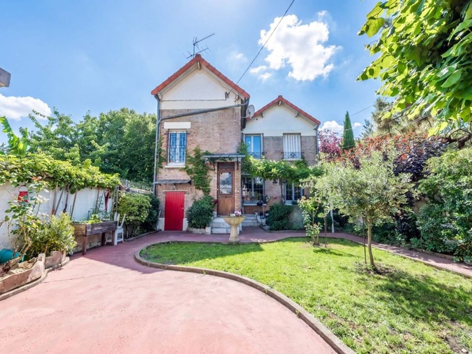 Villa i Le Bourget, Seine-Saint-Denis - foto 1