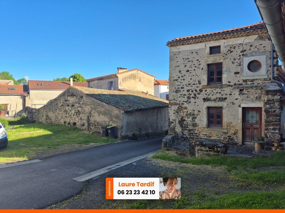 Villa in St.-Julien-de-Coppel, Puy-de-Dome - foto 1
