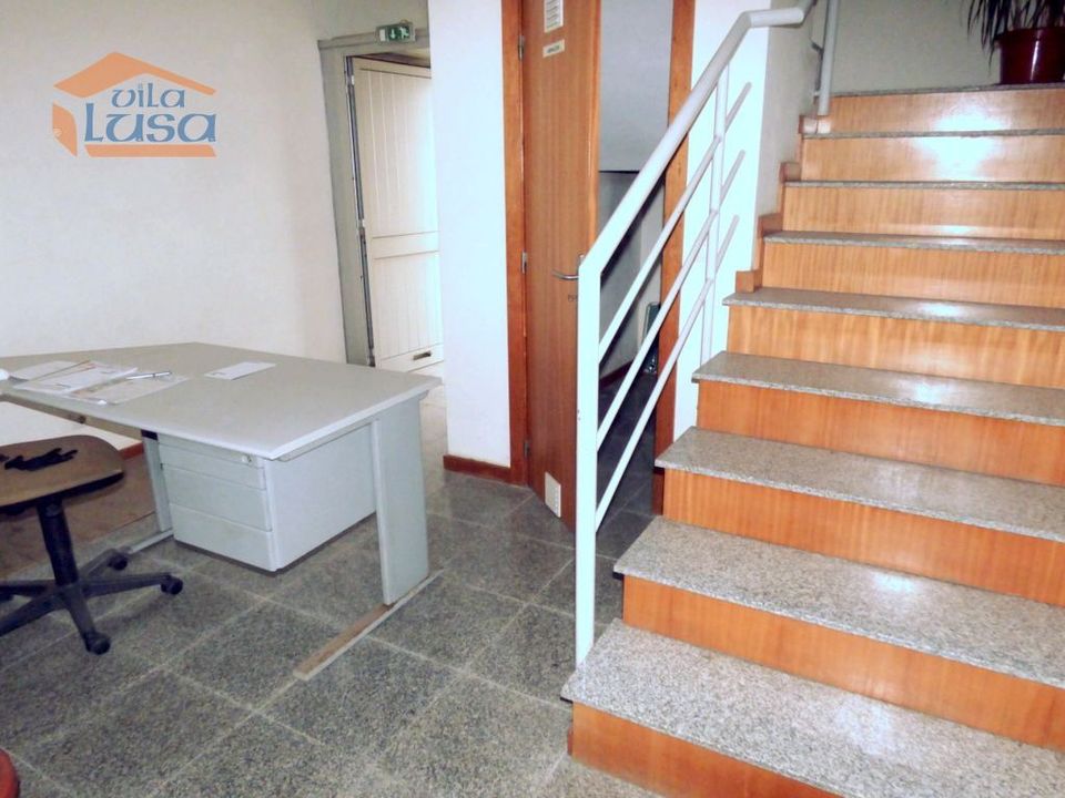 Propiedad comercial en Valongo, Porto - foto 5