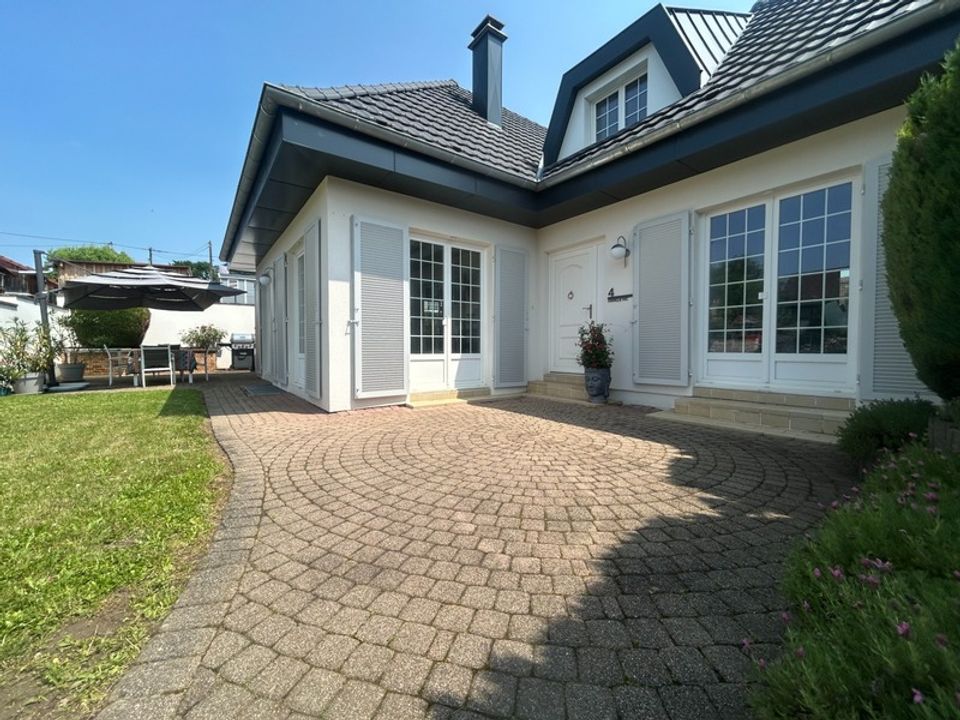 Villa a Steinbrunn-le-Bas, Haut-Rhin - foto 2